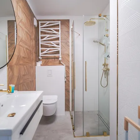 아파트 Baltic Calm 30m2 2room Sunset Balcony 850m To Sea , Netflix 코워브제크