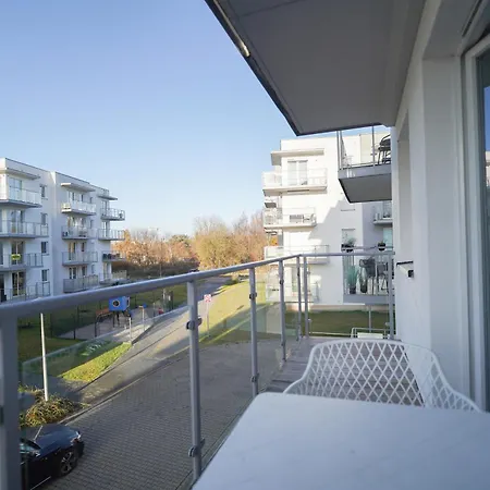 아파트 Baltic Calm 30m2 2room Sunset Balcony 850m To Sea , Netflix 코워브제크